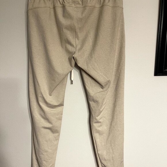 Zyia Active Cozy Joggers Oatmeal Size Medium Sweatpants Cream - Picture 5 of 8